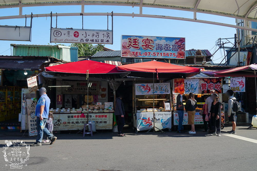 高雄旗津老街美食推薦!超人氣烤魷魚|超獨特泡菜蝦蛋|假日排隊的番薯椪|海產店多到滿出來RRRR~