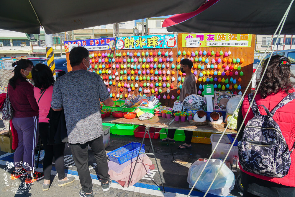 高雄旗津老街美食推薦!超人氣烤魷魚|超獨特泡菜蝦蛋|假日排隊的番薯椪|海產店多到滿出來RRRR~