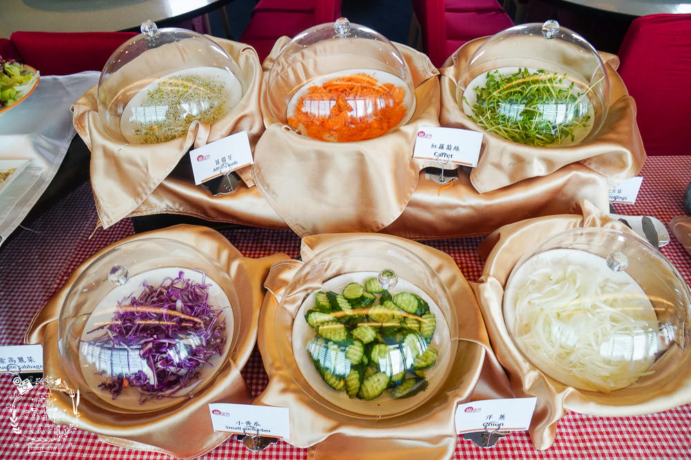 高雄[旗津道沙灘酒店]浩瀚景觀親子住宿/旗津版摩西分海導覽旅遊