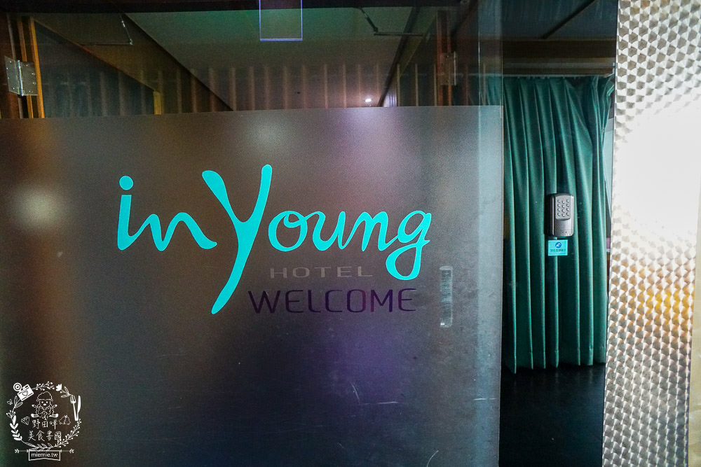 高雄[旗津道沙灘酒店]浩瀚景觀親子住宿/旗津版摩西分海導覽旅遊