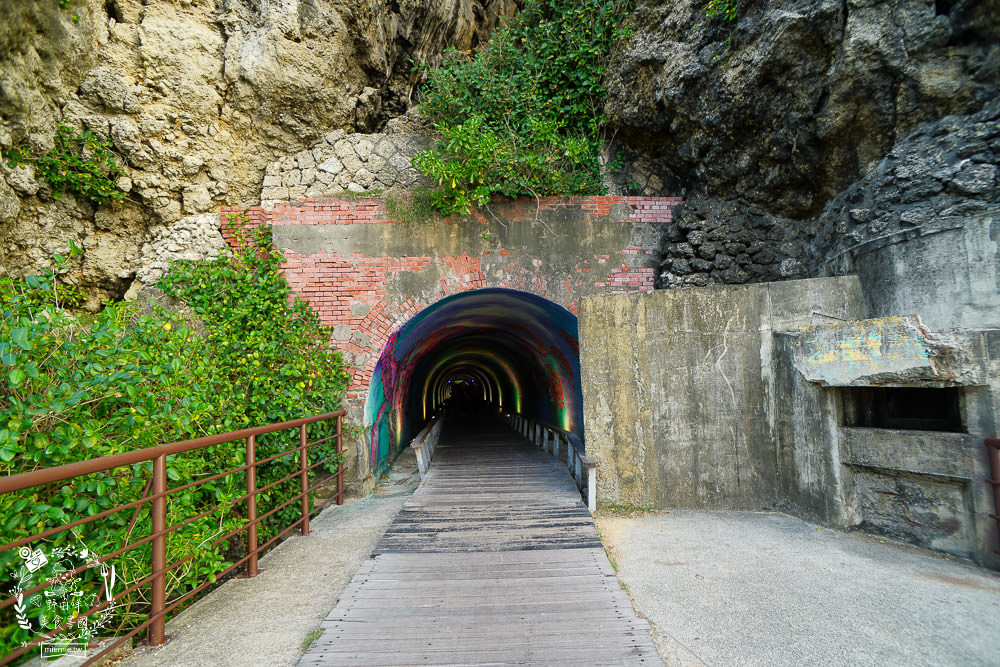 高雄[旗津道沙灘酒店]浩瀚景觀親子住宿/旗津版摩西分海導覽旅遊