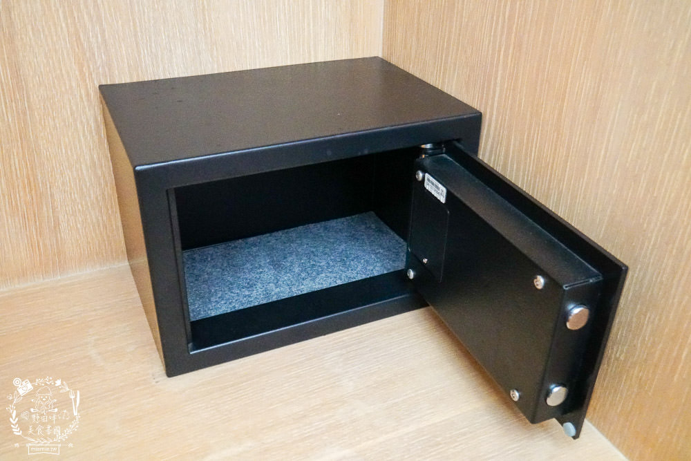 高雄[旗津道沙灘酒店]浩瀚景觀親子住宿/旗津版摩西分海導覽旅遊