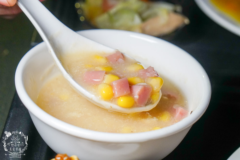 高雄[旗津道沙灘酒店]浩瀚景觀親子住宿/旗津版摩西分海導覽旅遊