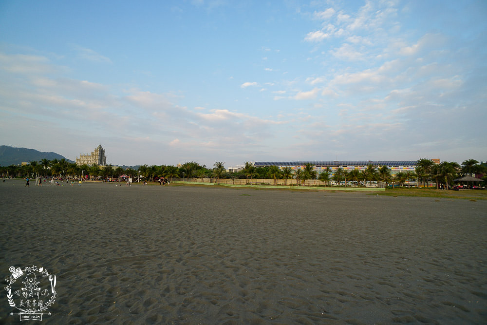高雄[旗津道沙灘酒店]浩瀚景觀親子住宿/旗津版摩西分海導覽旅遊