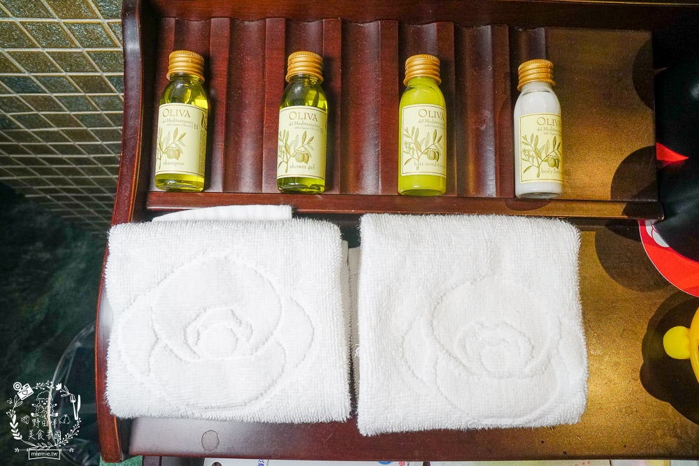 台中日光溫泉會館|大坑一泊二食的舒適泡湯住宿+SPA泡湯男女裸湯+大眾池