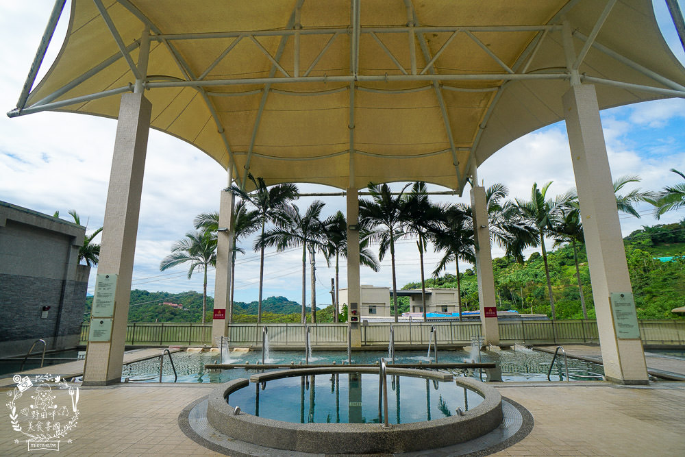 台中日光溫泉會館|大坑一泊二食的舒適泡湯住宿+SPA泡湯男女裸湯+大眾池