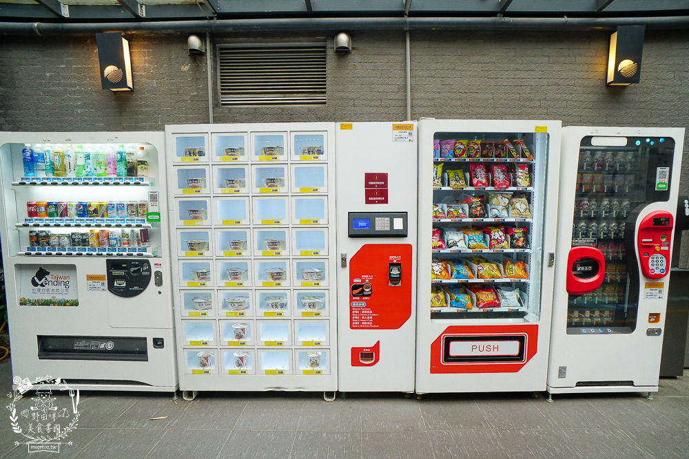 台中日光溫泉會館|大坑一泊二食的舒適泡湯住宿+SPA泡湯男女裸湯+大眾池