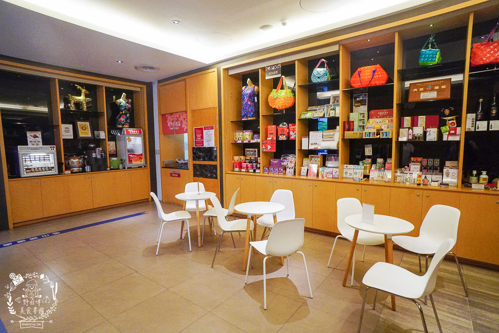 台中日光溫泉會館|大坑一泊二食的舒適泡湯住宿+SPA泡湯男女裸湯+大眾池