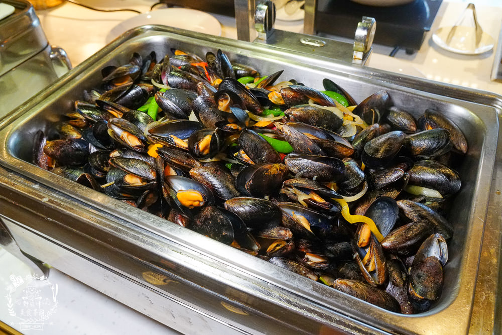 台中日光溫泉花見西餐廳~超澎湃生魚片精緻海鮮料理!厚實牛肉好銷魂R~ - 第14張圖 台中日光溫泉花見西餐廳~超澎湃生魚片精緻海鮮料理!厚實牛肉好銷魂R~