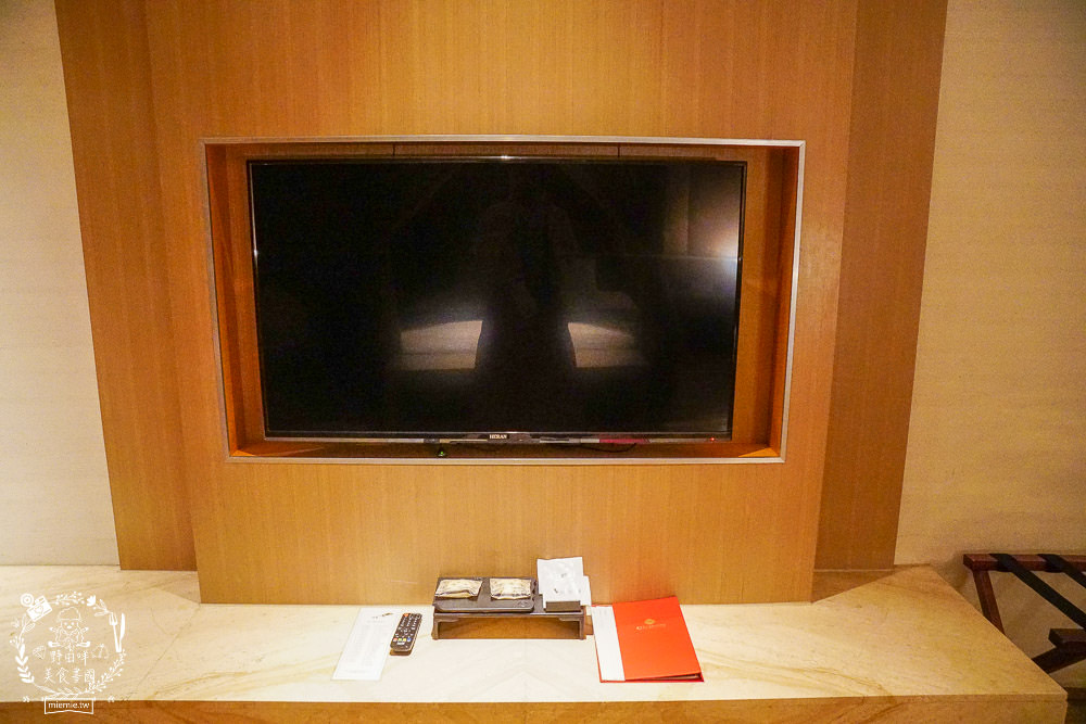 台中日光溫泉會館|大坑一泊二食的舒適泡湯住宿+SPA泡湯男女裸湯+大眾池