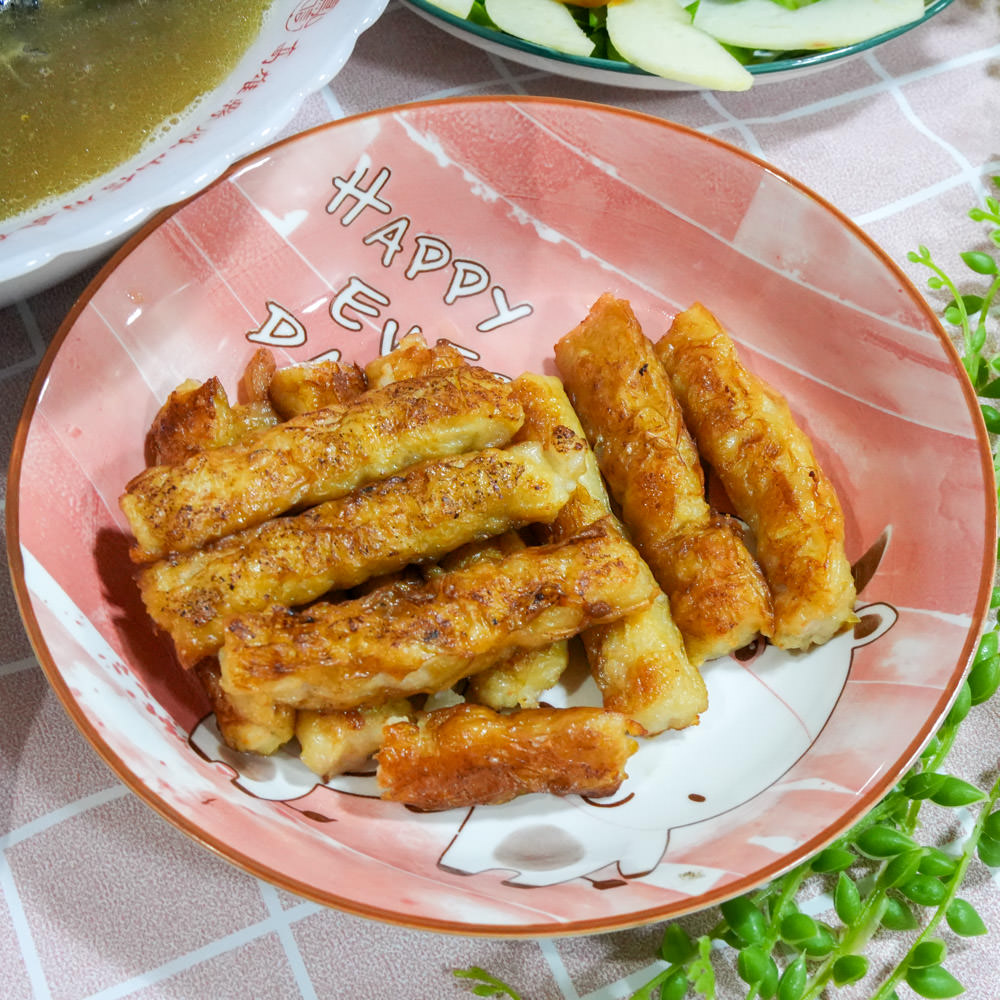 2024年菜推薦日芳珍饌年菜五福臨門鍋與鮑魚米雞超澎湃!比50元大的生食級干貝跟一口吃烏魚子