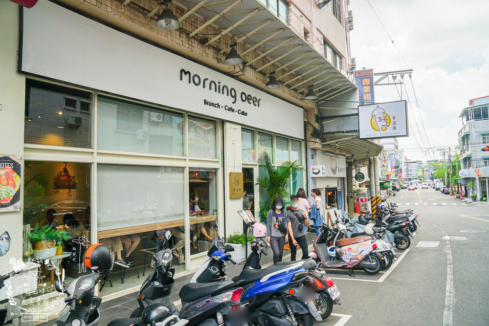 高雄[早迷鹿 Morning Deer]適合網美拍照的歐式鄉村風早午餐!每逢假日都客滿，無法訂位！