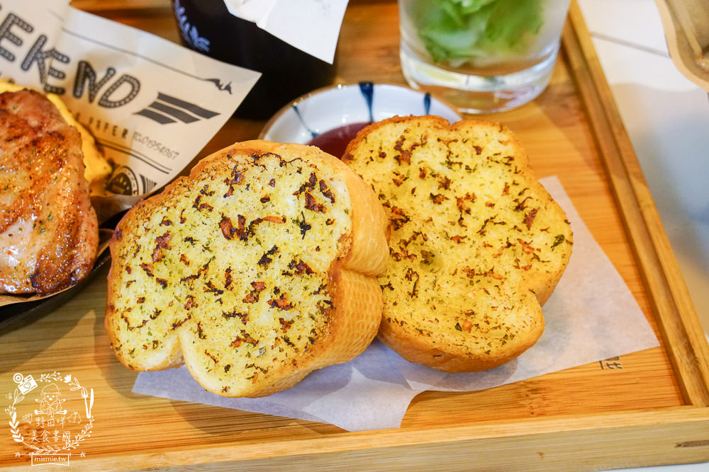 高雄[早迷鹿 Morning Deer]適合網美拍照的歐式鄉村風早午餐!每逢假日都客滿，無法訂位！