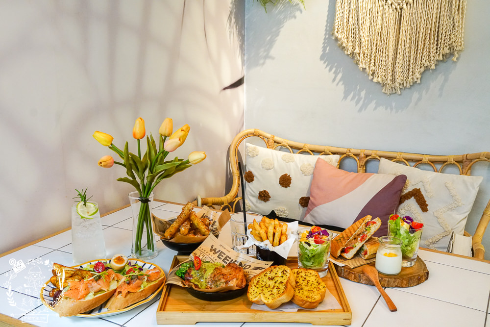 高雄[早迷鹿 Morning Deer]適合網美拍照的歐式鄉村風早午餐!每逢假日都客滿，無法訂位！