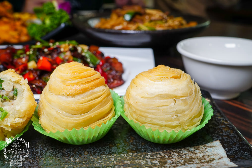 旺角餐館-鄭和店|高雄華園飯店集團旗下的超人氣港式餐廳!流沙包現點現做的爆漿美味!