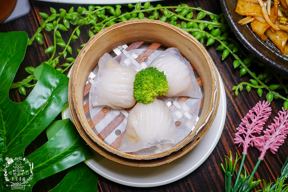 旺角餐館-鄭和店|高雄華園飯店集團旗下的超人氣港式餐廳!流沙包現點現做的爆漿美味!