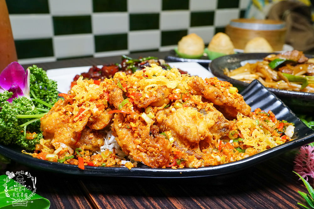 旺角餐館-鄭和店|高雄華園飯店集團旗下的超人氣港式餐廳!流沙包現點現做的爆漿美味!