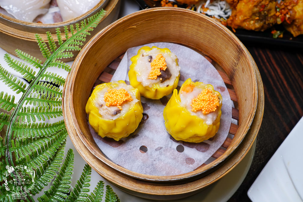 旺角餐館-鄭和店|高雄華園飯店集團旗下的超人氣港式餐廳!流沙包現點現做的爆漿美味!