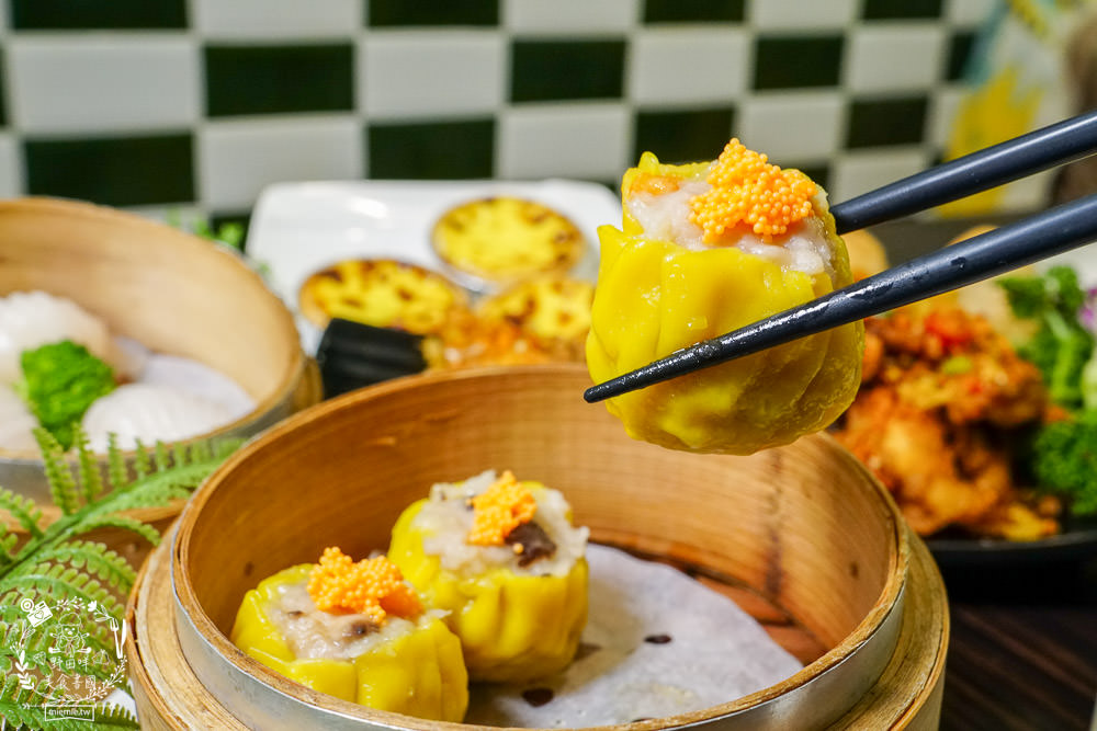 旺角餐館-鄭和店|高雄華園飯店集團旗下的超人氣港式餐廳!流沙包現點現做的爆漿美味!