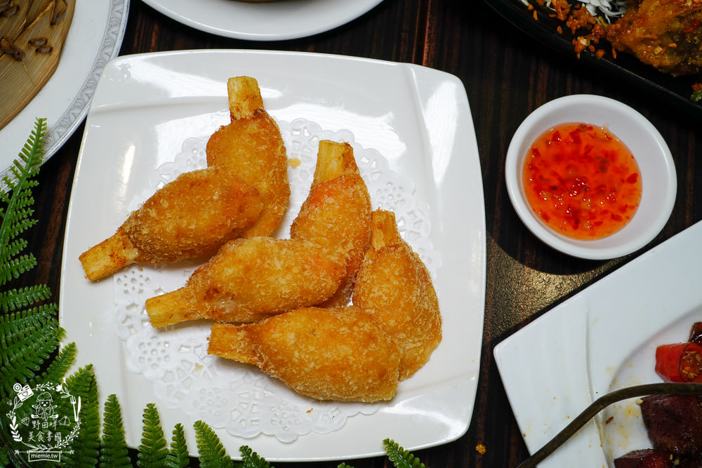 旺角餐館-鄭和店|高雄華園飯店集團旗下的超人氣港式餐廳!流沙包現點現做的爆漿美味!