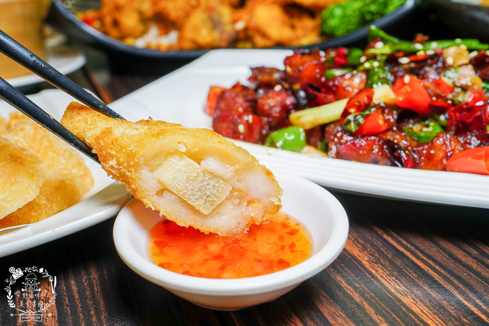 旺角餐館-鄭和店|高雄華園飯店集團旗下的超人氣港式餐廳!流沙包現點現做的爆漿美味!