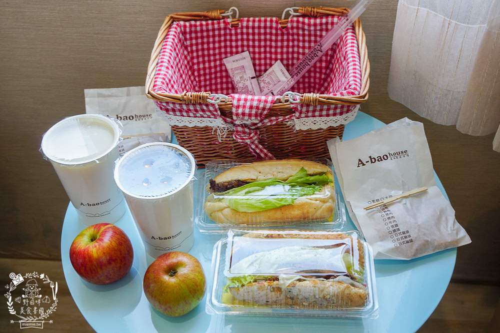 台中麗寶住宿[星月文旅溫泉住宿]超清幽的休閒度假村+溫泉民宿｜適合親子住宿的台中旅遊景點