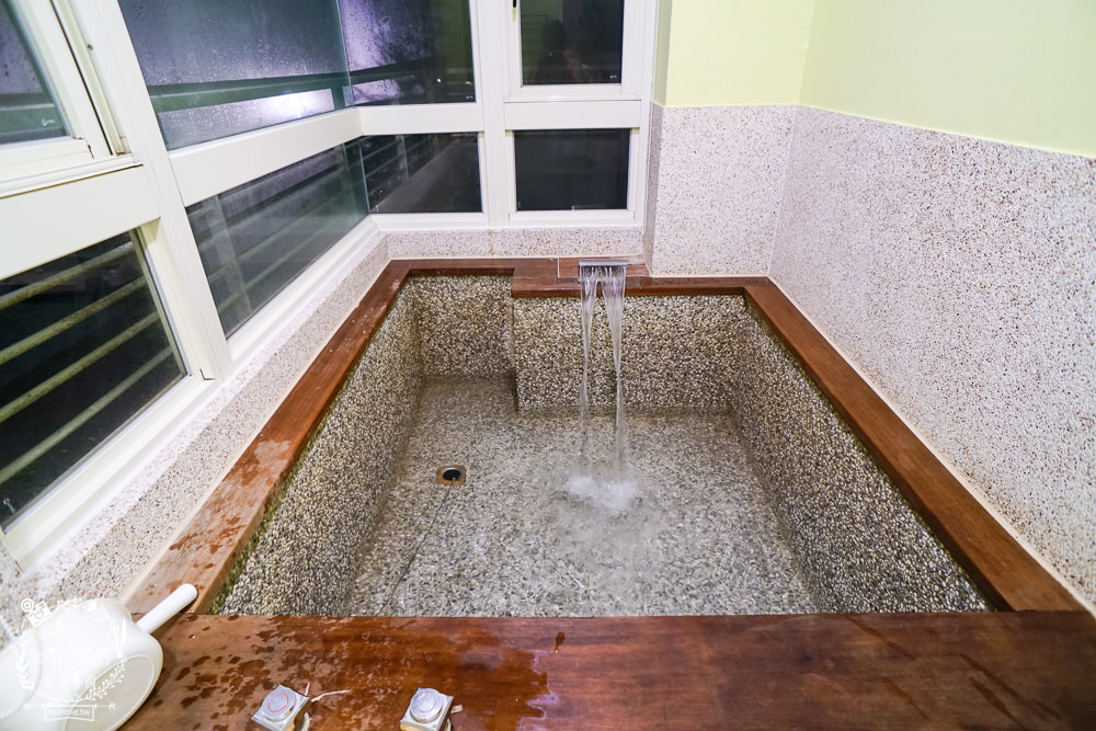 台中麗寶住宿[星月文旅溫泉住宿]超清幽的休閒度假村+溫泉民宿｜適合親子住宿的台中旅遊景點