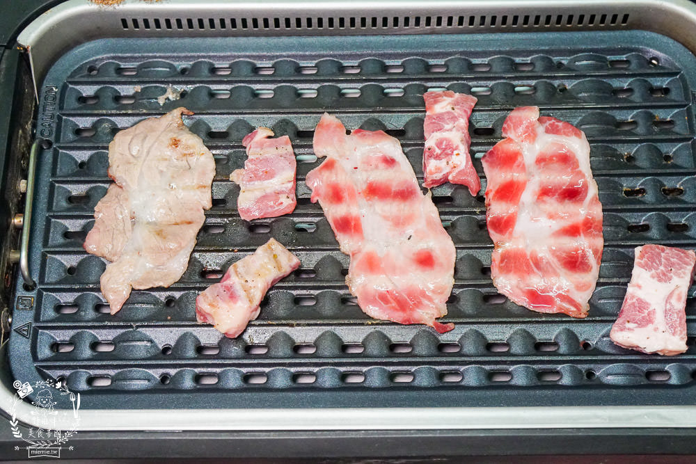 台中超人氣昭日堂燒肉可以宅配到家囉!澳洲M9和牛|美國PR熟成翼板牛|西班牙伊比利豚燒烤火鍋都超讚!