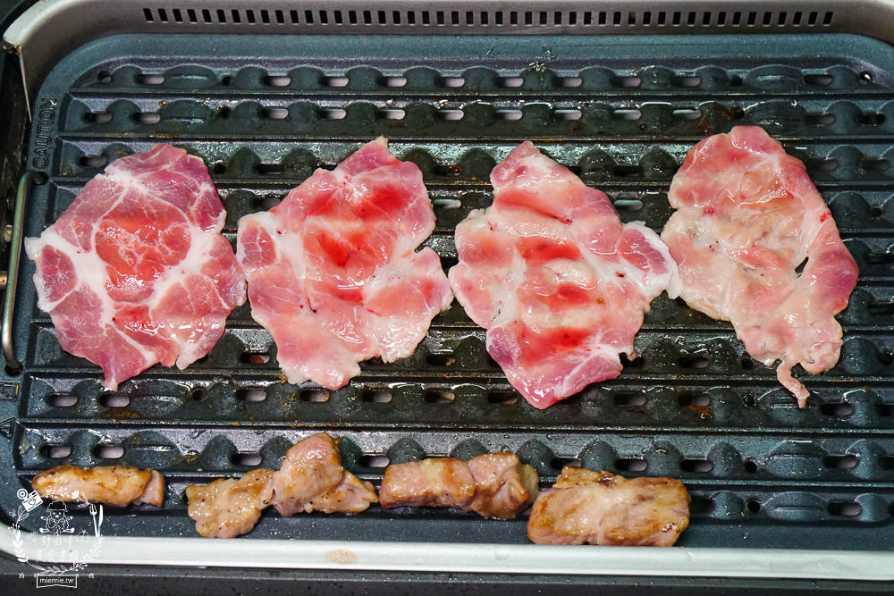 台中超人氣昭日堂燒肉可以宅配到家囉!澳洲M9和牛|美國PR熟成翼板牛|西班牙伊比利豚燒烤火鍋都超讚!