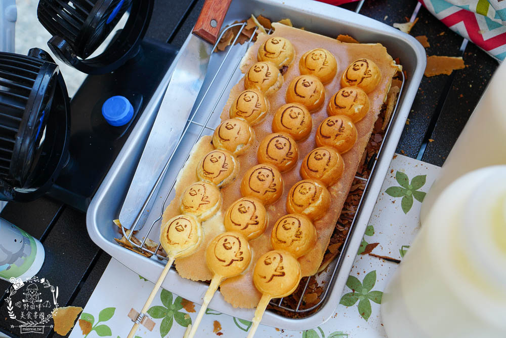 高雄[是非雞蛋燒]萌萌噠小雞串串雞蛋糕超好拍!假日可能排隊等上30分鐘?