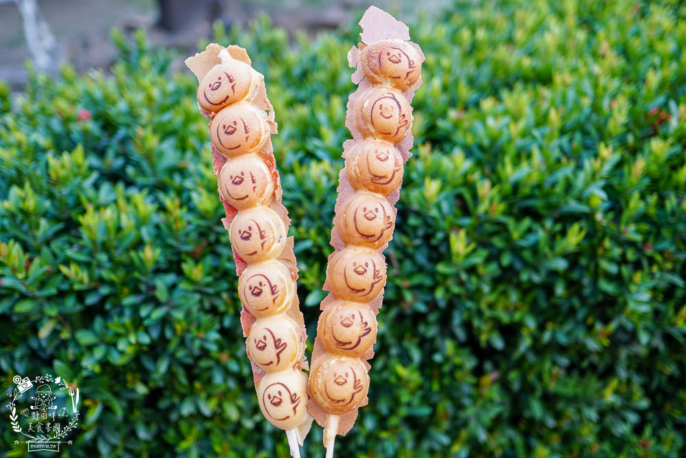 高雄[是非雞蛋燒]萌萌噠小雞串串雞蛋糕超好拍!假日可能排隊等上30分鐘?