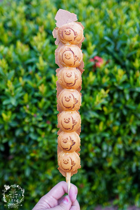 高雄[是非雞蛋燒]萌萌噠小雞串串雞蛋糕超好拍!假日可能排隊等上30分鐘?