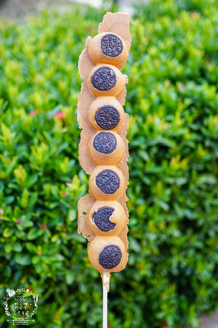 高雄[是非雞蛋燒]萌萌噠小雞串串雞蛋糕超好拍!假日可能排隊等上30分鐘?