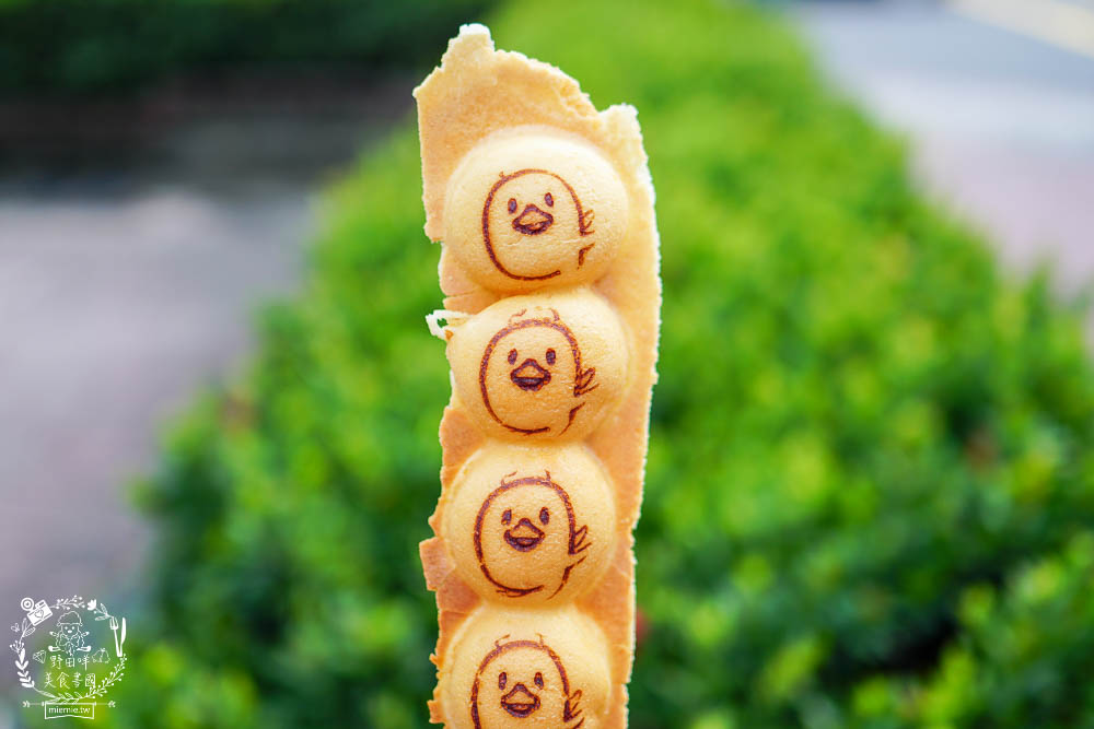 高雄[是非雞蛋燒]萌萌噠小雞串串雞蛋糕超好拍!假日可能排隊等上30分鐘?