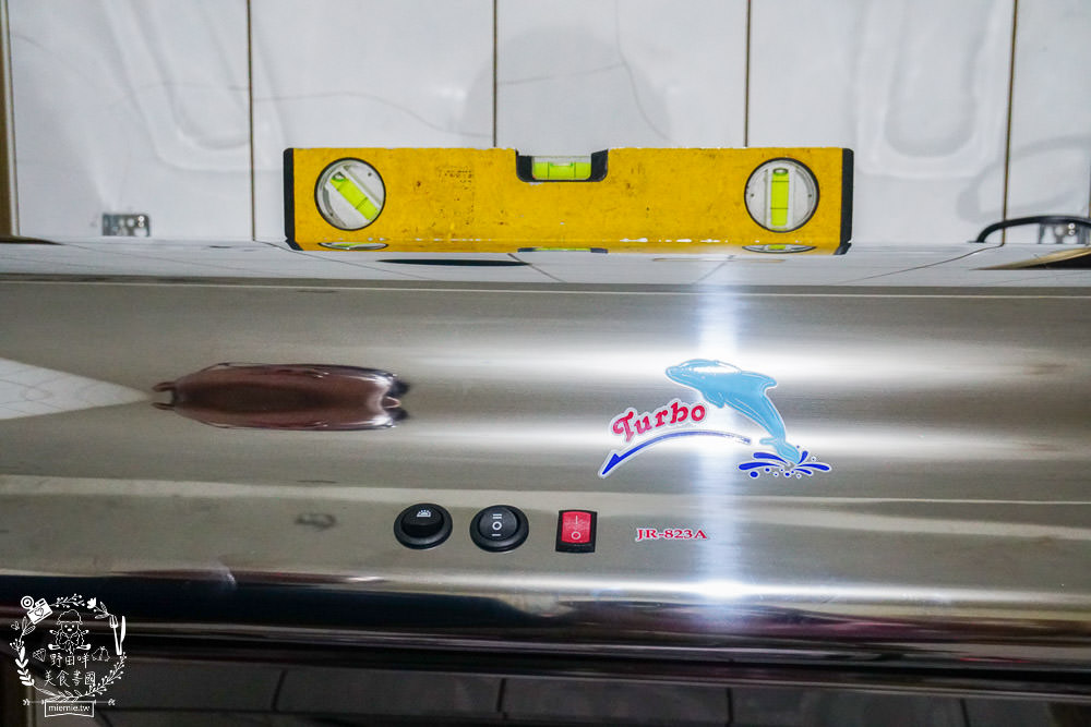 高雄排油煙機推薦[晶工牌JR-823強力牌油煙機]吸力爆強的排油煙機!25米牌風量馬達轉式2400rpm~3200rpm