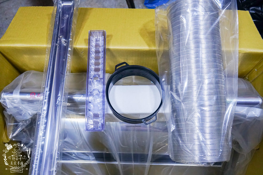 高雄排油煙機推薦[晶工牌JR-823強力牌油煙機]吸力爆強的排油煙機!25米牌風量馬達轉式2400rpm~3200rpm