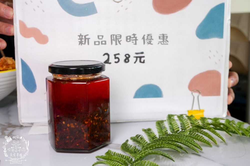 高雄[智勝所香港餐廳]香港廚師經營的楠梓港式餐廳!連平日都要排隊候位的人氣港式飲茶!