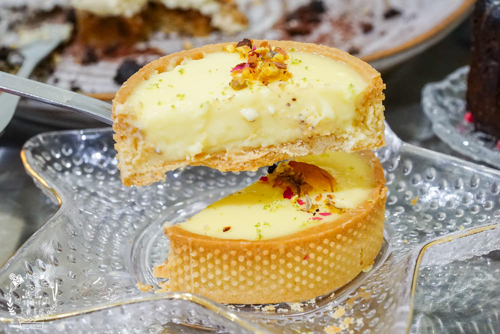木木彡 mumushan dessert|嘉義超夢幻的韓系甜點咖啡廳!浪漫唯美的純白裝潢網美們超愛! - 第27張圖 木木彡 mumushan dessert|嘉義超夢幻的韓系甜點咖啡廳!浪漫唯美的純白裝潢網美們超愛!