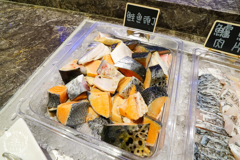 高雄麗尊酒店[木櫃工廠創意鍋物]超澎湃破百種食材只要588火鍋吃到飽,還不分平假日?居然有螃蟹?