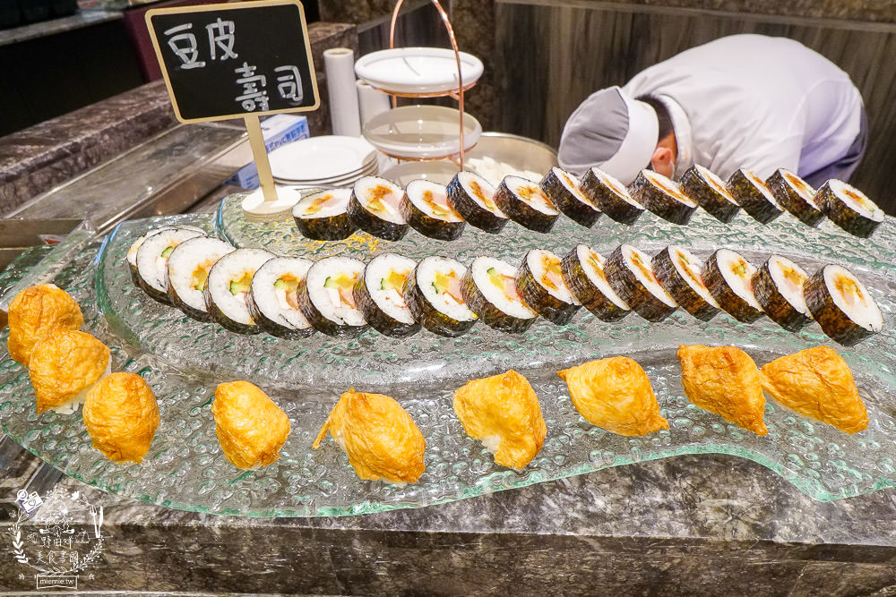 高雄麗尊酒店[木櫃工廠創意鍋物]超澎湃破百種食材只要588火鍋吃到飽,還不分平假日?居然有螃蟹?