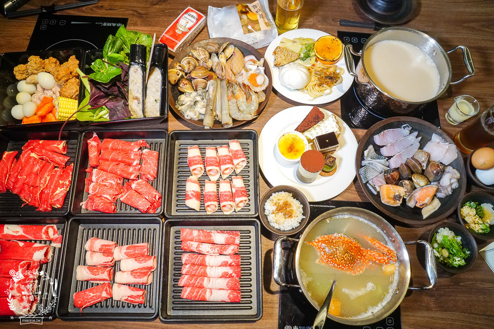 高雄麗尊酒店[木櫃工廠創意鍋物]超澎湃破百種食材只要588火鍋吃到飽,還不分平假日?居然有螃蟹?