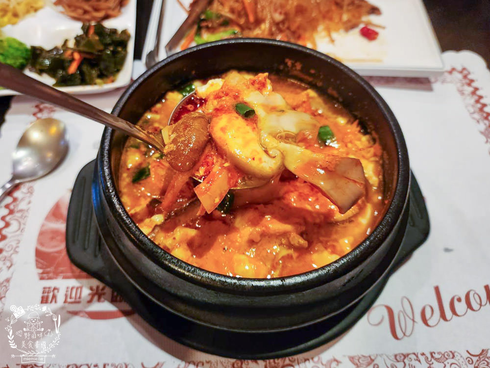 高雄|本味樂活韓食|韓國老闆開的超人氣鳳山韓國料理店!超道地韓國口味必推豆腐鍋!文山特區韓式料理推薦! - 第31張圖 高雄|本味樂活韓食|韓國老闆開的超人氣鳳山韓國料理店!超道地韓國口味必推豆腐鍋!文山特區韓式料理推薦!
