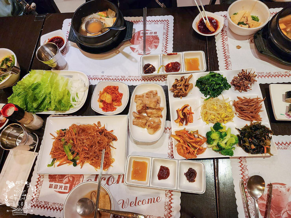 高雄|本味樂活韓食|韓國老闆開的超人氣鳳山韓國料理店!超道地韓國口味必推豆腐鍋!文山特區韓式料理推薦! - 第21張圖 高雄|本味樂活韓食|韓國老闆開的超人氣鳳山韓國料理店!超道地韓國口味必推豆腐鍋!文山特區韓式料理推薦!