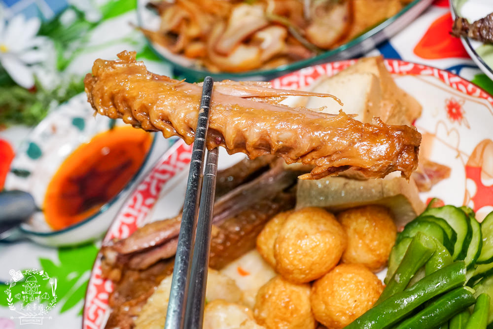 李媽媽的櫥窗滷味|從仁武一路紅到楠梓冰鎮滷味來到高雄市區啦!常常提早完售建議早點購買! - 第15張圖 李媽媽的櫥窗滷味|從仁武一路紅到楠梓冰鎮滷味來到高雄市區啦!常常提早完售建議早點購買!