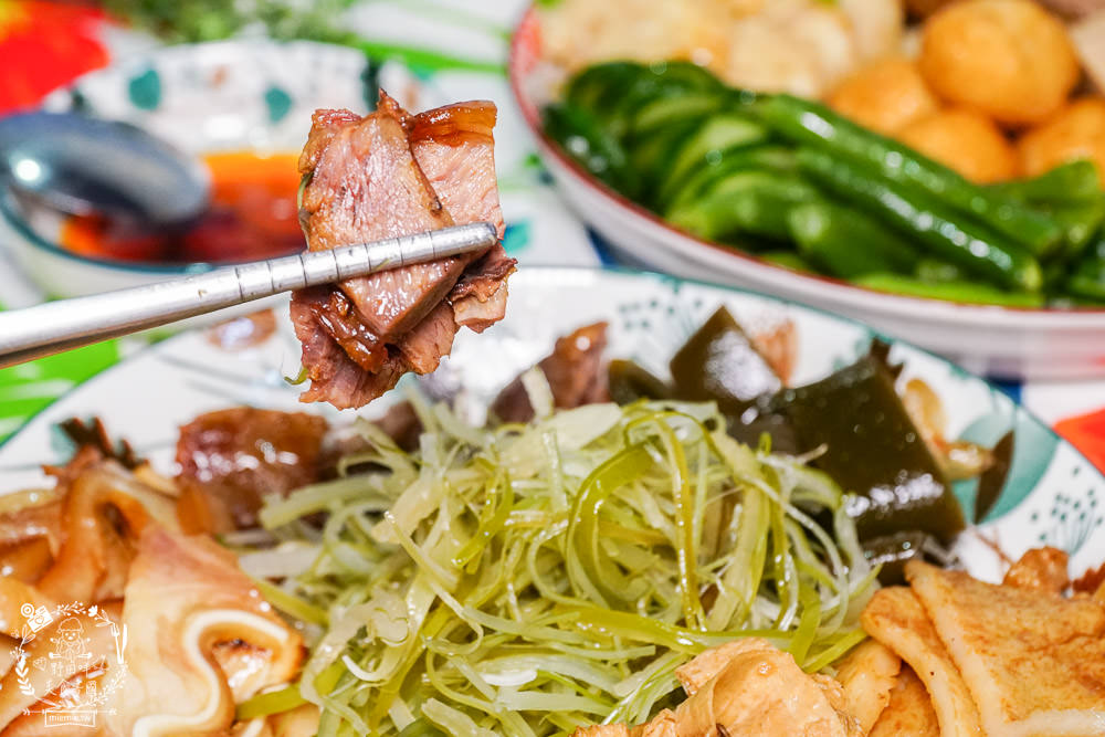 李媽媽的櫥窗滷味|從仁武一路紅到楠梓冰鎮滷味來到高雄市區啦!常常提早完售建議早點購買! - 第18張圖 李媽媽的櫥窗滷味|從仁武一路紅到楠梓冰鎮滷味來到高雄市區啦!常常提早完售建議早點購買!