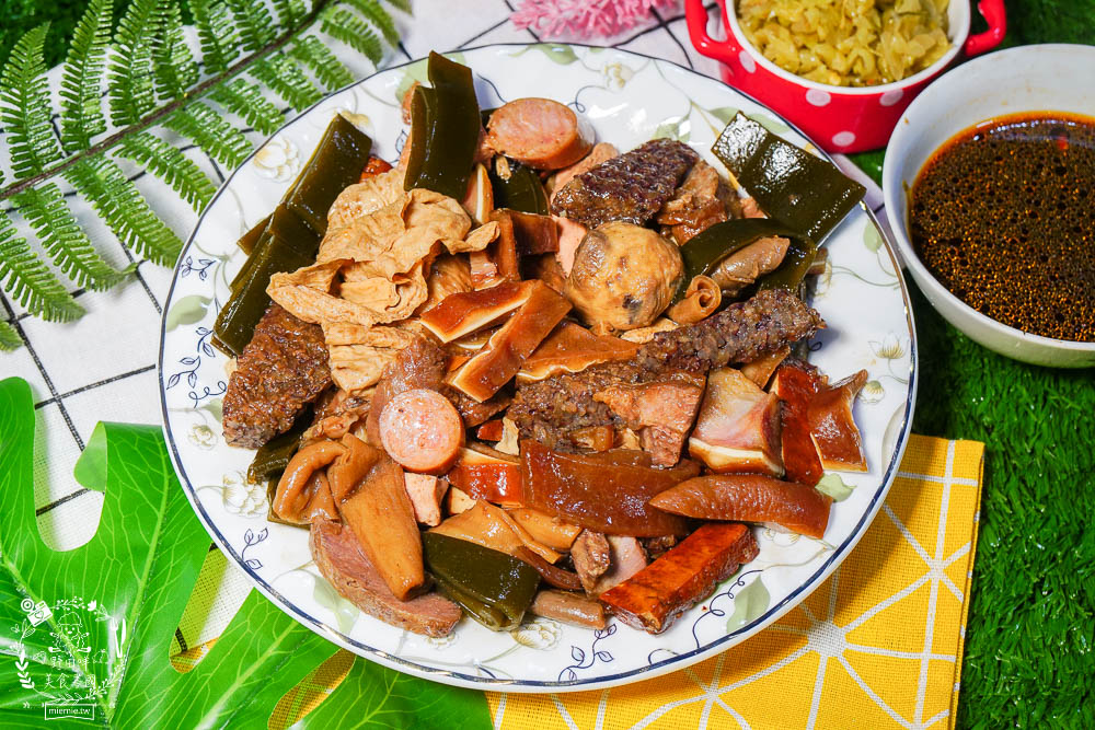 高雄[李媽媽の櫥窗滷味]常常提早完售的超人氣冰鎮滷味!從仁武一路紅到楠梓的滷味!