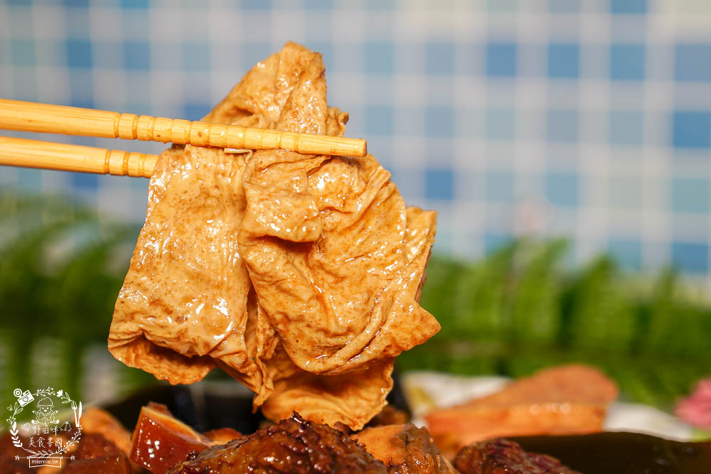 高雄[李媽媽の櫥窗滷味]常常提早完售的超人氣冰鎮滷味!從仁武一路紅到楠梓的滷味!