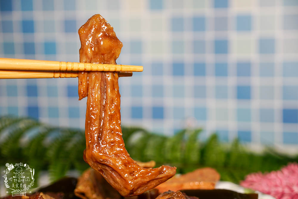 高雄[李媽媽の櫥窗滷味]常常提早完售的超人氣冰鎮滷味!從仁武一路紅到楠梓的滷味!