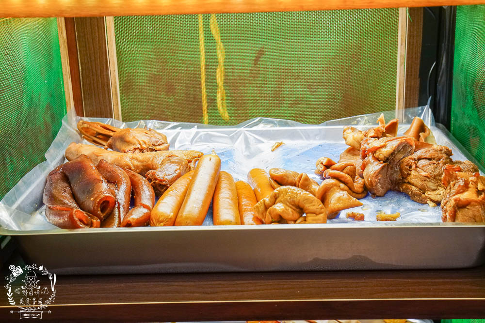 高雄[李媽媽の櫥窗滷味]常常提早完售的超人氣冰鎮滷味!從仁武一路紅到楠梓的滷味!