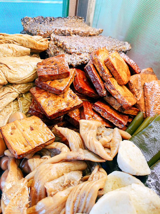 高雄[李媽媽の櫥窗滷味]常常提早完售的超人氣冰鎮滷味!從仁武一路紅到楠梓的滷味!